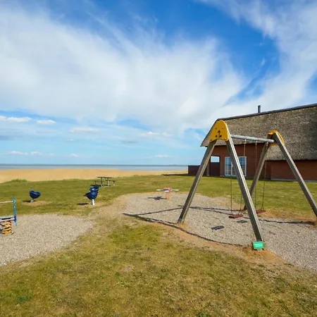 3 Bedroom Pet Friendly In Romo * Bolilmark