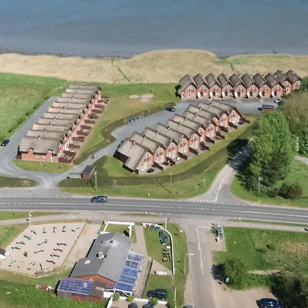 3 Bedroom Pet Friendly In Romo *